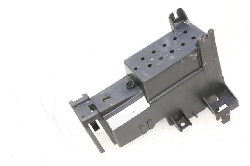 photo de CAIXA DE BATERIA PEUGEOT TREKKER 50 (1995 - 2004) - Detalhe da peça