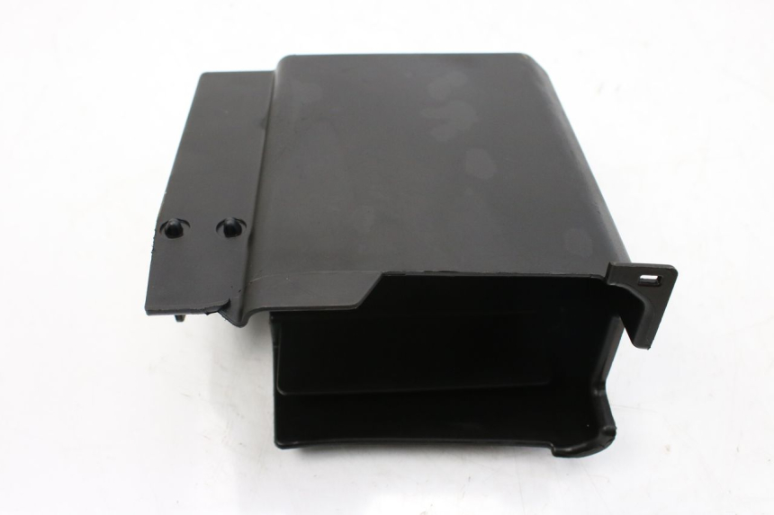 photo de SUPORTE DE BATERIA PIAGGIO VESPA GTS IGET ABS 125 (2017 - 2023) - Ampliação técnica