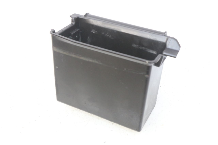 photo de SUPORTE DE BATERIA PIAGGIO VESPA PRIMAVERA 2T 50 (2013 - 2018) - Outro ângulo de visão