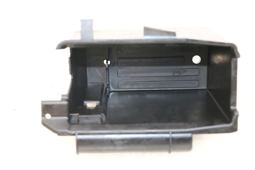 photo de CAIXA DE BATERIA PIAGGIO VESPA PRIMAVERA 4T 50 (2021 - 2024) - Vista principal