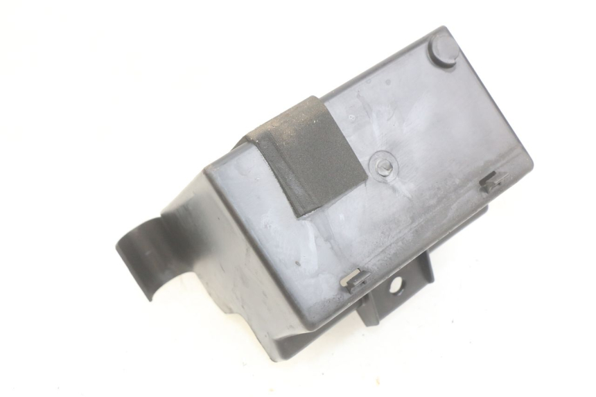 photo de SUPORTE DE BATERIA DAELIM VJ ROADWIN FI 125 (2008 - 2017) - Detalhe da peça
