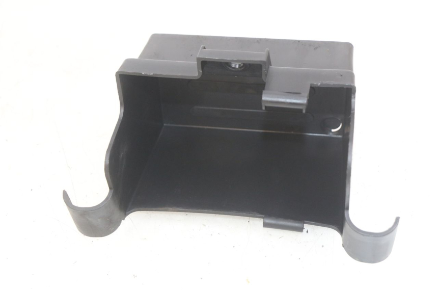photo de SUPORTE DE BATERIA DAELIM VJ ROADWIN FI 125 (2008 - 2017) - Zoom do estado de desgaste
