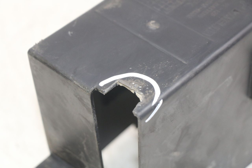 photo de SUPORTE DE BATERIA DAELIM VL DAYSTAR 125 (2000 - 2011) - Detalhe da peça
