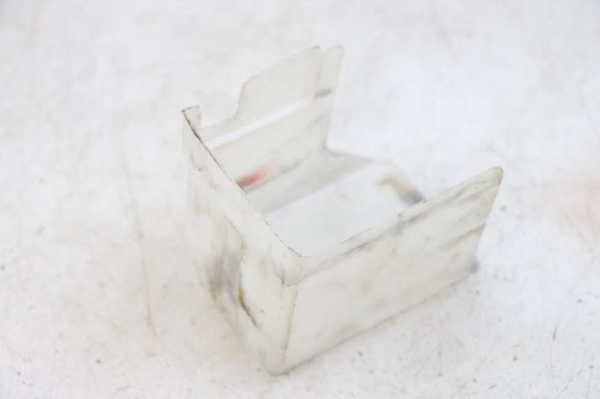 photo de SUPORTE DE BATERIA HONDA WALLAROO DX 50 (1993 - 1996) - Detalhe da peça