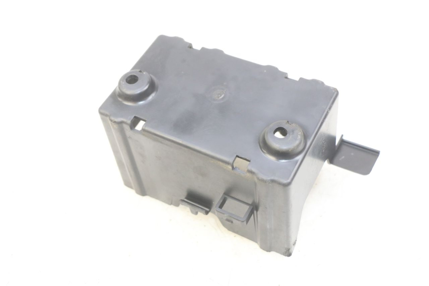 photo de CAIXA DE BATERIA SYM WOLF SB 125 (2011 - 2018) - Detalhe da peça