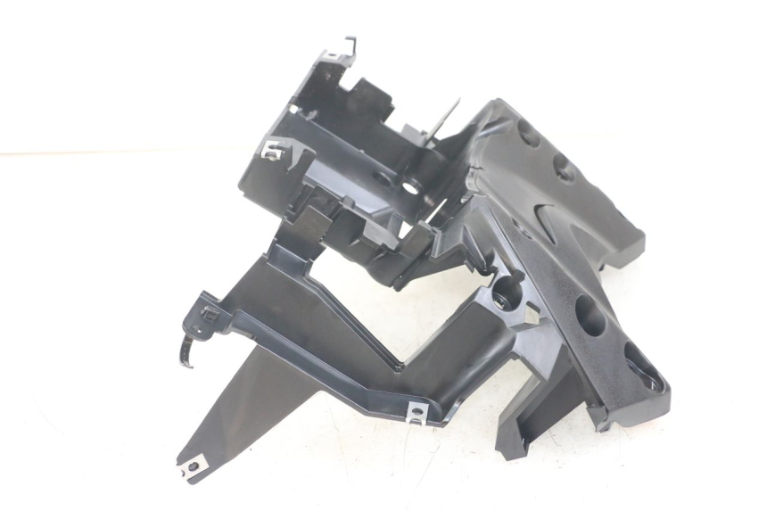 photo de CAIXA DE BATERIA YAMAHA XMAX X-MAX ABS 125 (2017 - 2020) - Peça verificada