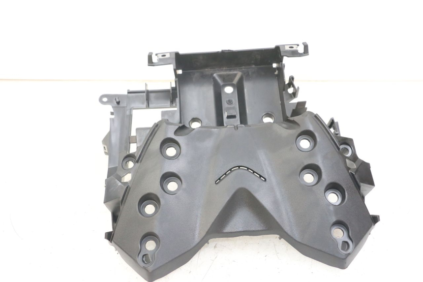 photo de CAIXA DE BATERIA YAMAHA XMAX X-MAX ABS 125 (2017 - 2020) - Marcações e referências