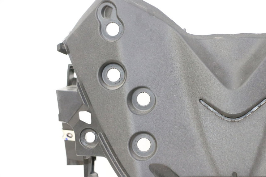 photo de CAIXA DE BATERIA YAMAHA XMAX X-MAX 125 (2021 - 2025) - Marcações e referências