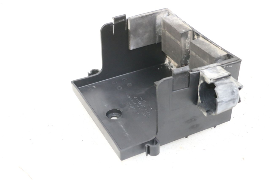 photo de SUPORTE DE BATERIA KYMCO XCITING 250 (2006 - 2009) - Outro ângulo de visão
