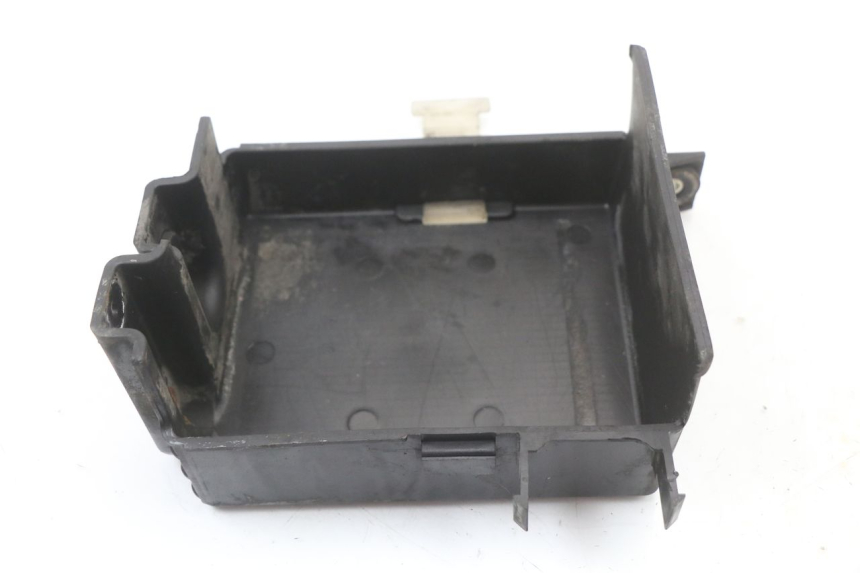 photo de CAIXA DE BATERIA YAMAHA XJ F 900 (1983 - 1994) - Detalhe da peça