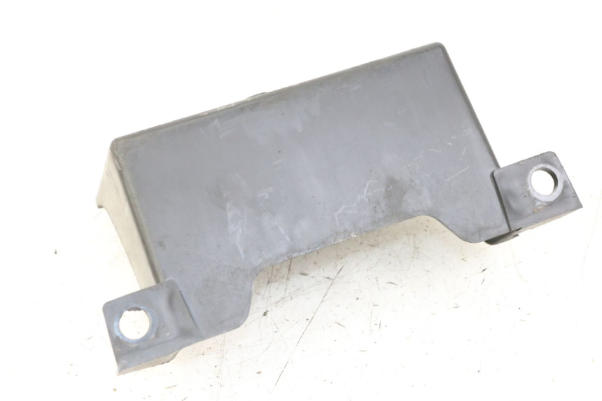 photo de CAIXA DE BATERIA YAMAHA X-MAX XMAX ABS 250 (2010 - 2014) - Zoom do estado de desgaste