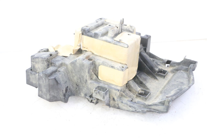 photo de SUPORTE DE BATERIA YAMAHA YFM GRIZZLY 550 (2008 - 2015) - Detalhe da peça