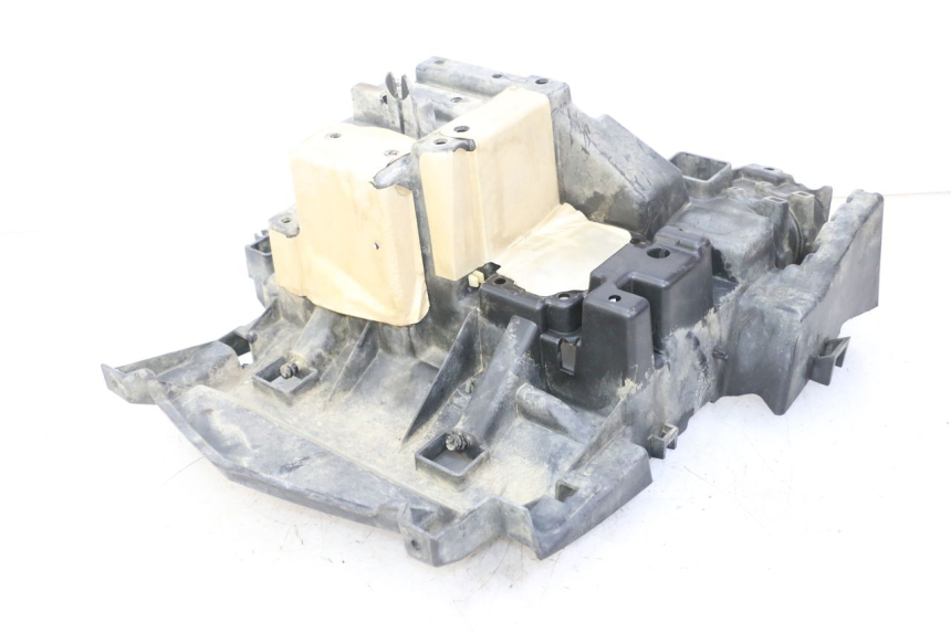 photo de SUPORTE DE BATERIA YAMAHA YFM GRIZZLY 550 (2008 - 2015) - Zoom do estado de desgaste