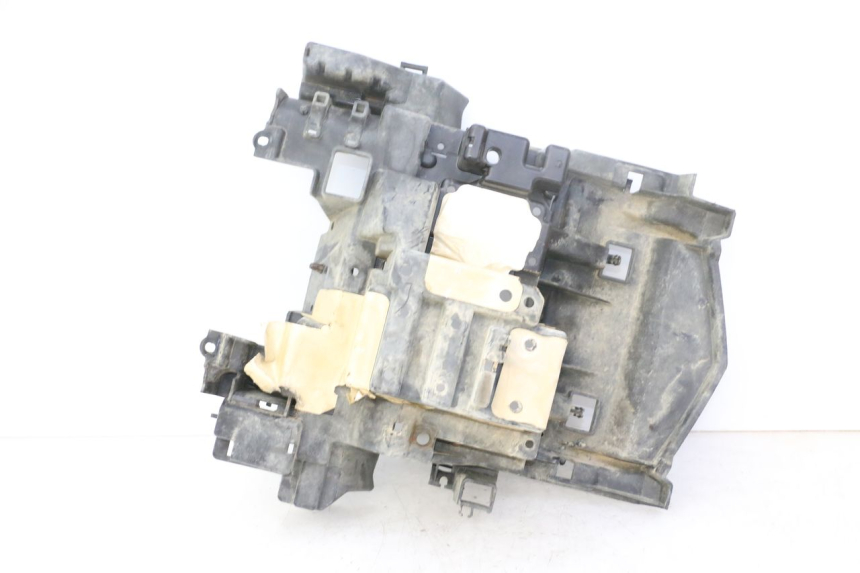 photo de SUPORTE DE BATERIA YAMAHA YFM GRIZZLY 550 (2008 - 2015) - Outro ângulo de visão