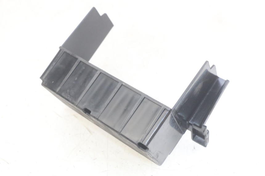 photo de SUPORTE DE BATERIA YAMAHA YP MAJESTY 400 (2004 - 2008) - Zoom do estado de desgaste