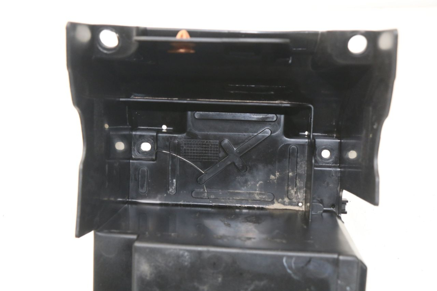 photo de SUPORTE DE BATERIA KAWASAKI Z Z900 900 (2017 - 2019) - Pontos de fixação