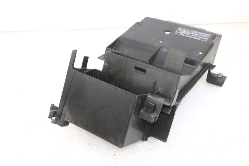 photo de SUPORTE DE BATERIA KAWASAKI ZR 7 750 (1999 - 2004) - Ampliação técnica