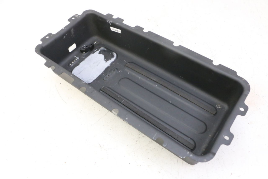 photo de SUPORTE DE BATERIA SEGWAY NINEBOT ZT3 PRO 1 - Zoom do estado de desgaste