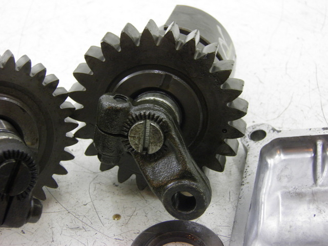 photo de BALANCIADOR DO MOTOR YAMAHA FJR 1300 (2004 - 2005) - Detalhe da peça