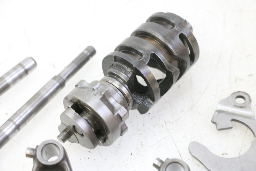 photo de CILINDRO DE SELEÇÃO YAMAHA YZ 125 (1998 - 2005) - Pontos de fixação