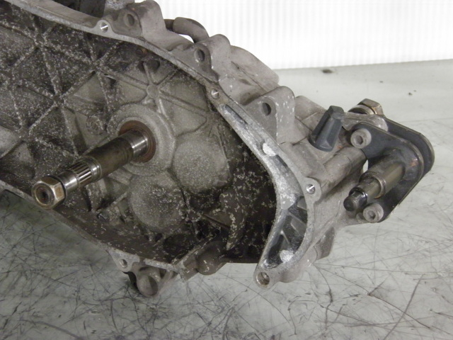 photo de PARTE INFERIOR DO MOTOR PIAGGIO MP3 RL 125 (2006 - 2014) - Zoom do estado de desgaste