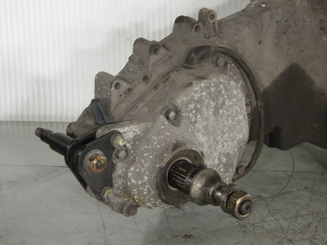 photo de PARTE INFERIOR DO MOTOR PIAGGIO MP3 RL 125 (2006 - 2014) - Vista geral