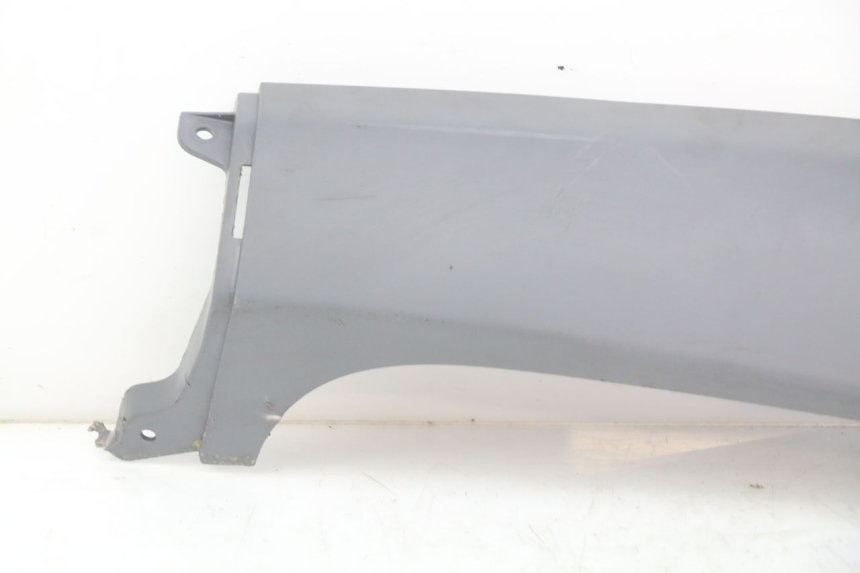 photo de Soleira traseira direita HONDA FES PANTHEON 2T 125 (1998 - 2002) - Ampliação técnica