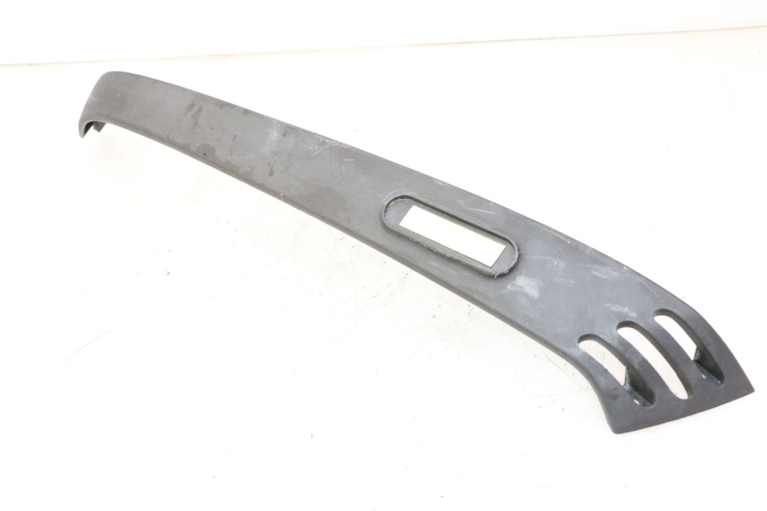 photo de Soleira traseira direita PIAGGIO LXV 4T 50 (2009 - 2013) - Pontos de fixação