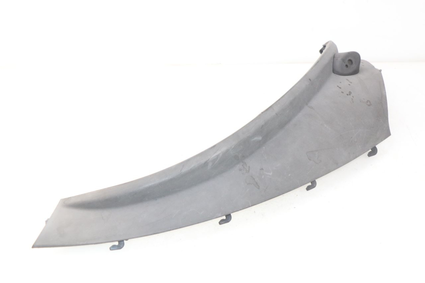 photo de Soleira traseira direita PIAGGIO MP3 LT 400 (2007 - 2012) - Pontos de fixação