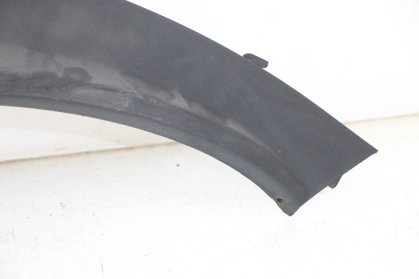 photo de Soleira traseira direita PIAGGIO MP3 LT 300 (2010 - 2016) - Detalhes característicos