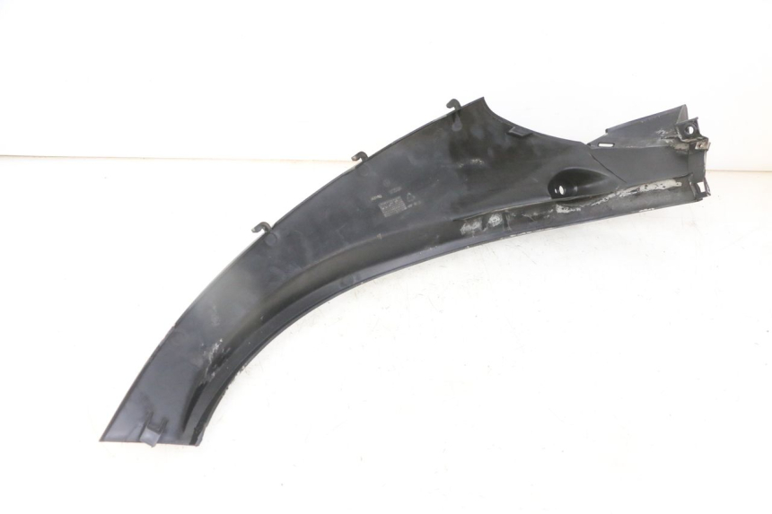 photo de Soleira traseira direita PIAGGIO MP3 LT 300 (2010 - 2016) - Detalhe da peça