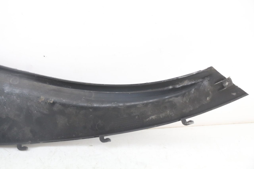 photo de Soleira traseira direita PIAGGIO MP3 125 (2006 - 2014) - Pontos de fixação