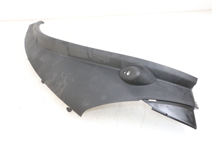 photo de Soleira traseira direita PIAGGIO MP3 500 (2011 - 2015) - Ampliação técnica