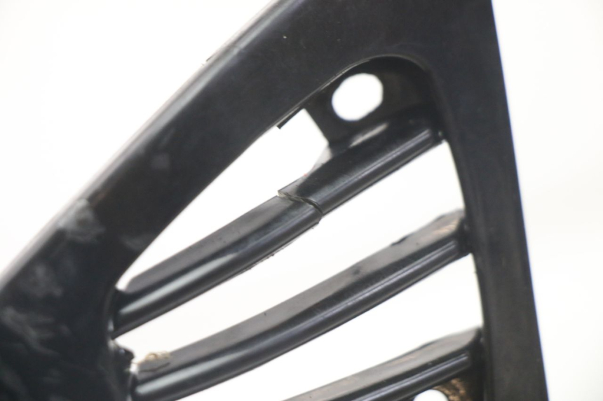 photo de Soleira traseira direita PIAGGIO VESPA LX 2T 50 (2005 - 2013) - Pontos de fixação