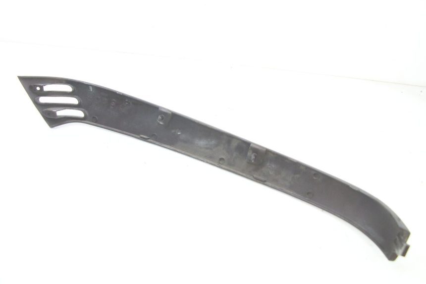 photo de Soleira traseira direita PIAGGIO VESPA LX IE 125 (2010 - 2012) - Pontos de fixação
