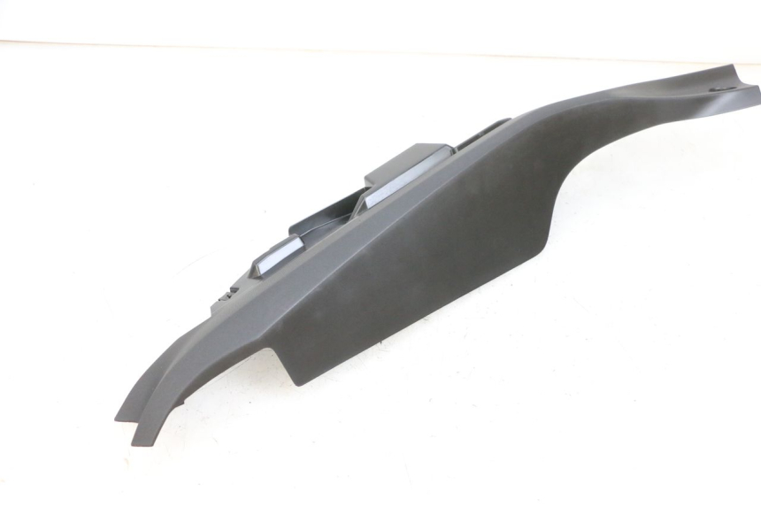photo de Soleira traseira direita YAMAHA TRICITY 300 (2020 - 2024) - Ampliação técnica