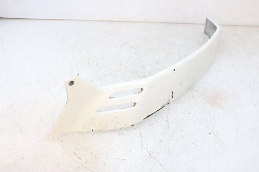 photo de Soleira traseira direita PIAGGIO VESPA GTS SUPER IE 125 (2009 - 2016) - Peça verificada