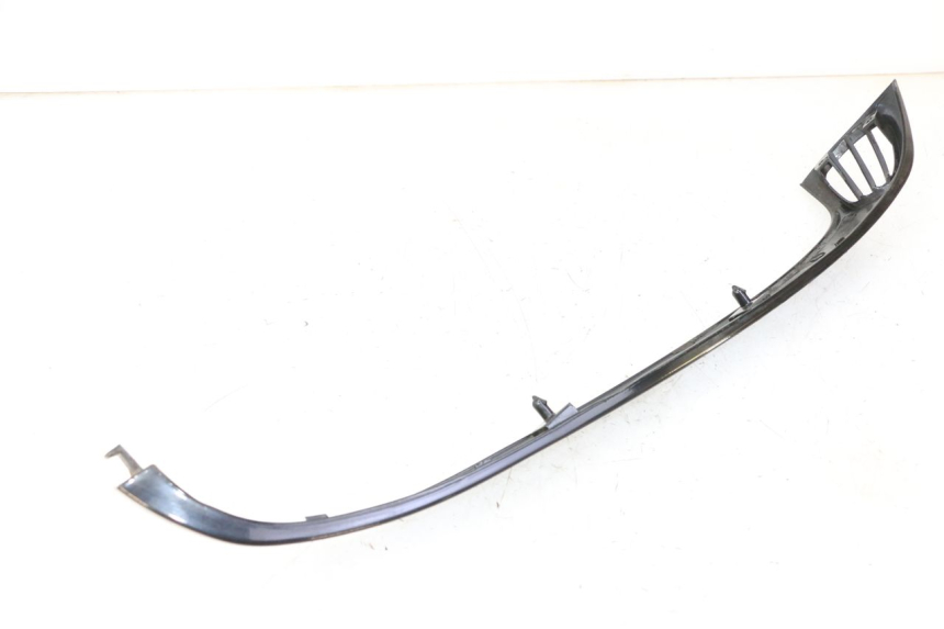 photo de Soleira traseira direita PIAGGIO VESPA S 2T 50 (2007 - 2014) - Vista geral