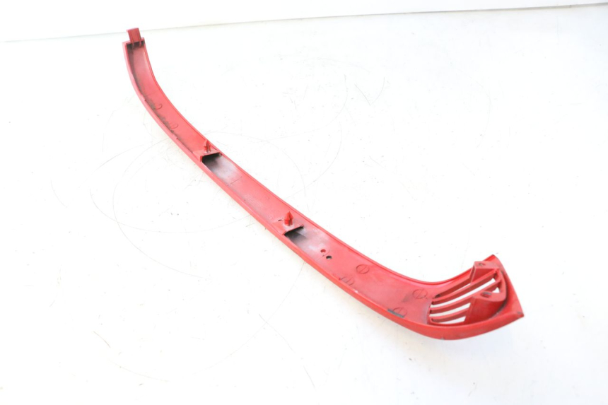 photo de Soleira traseira direita PIAGGIO VESPA S 2T 50 (2007 - 2014) - Peça verificada