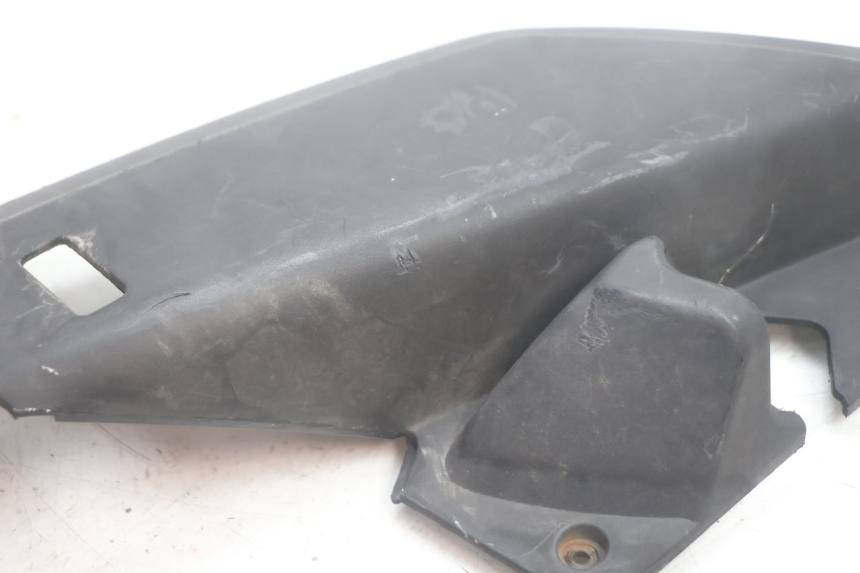 photo de Soleira traseira direita YAMAHA XMAX X-MAX 125 (2006 - 2009) - Vista geral