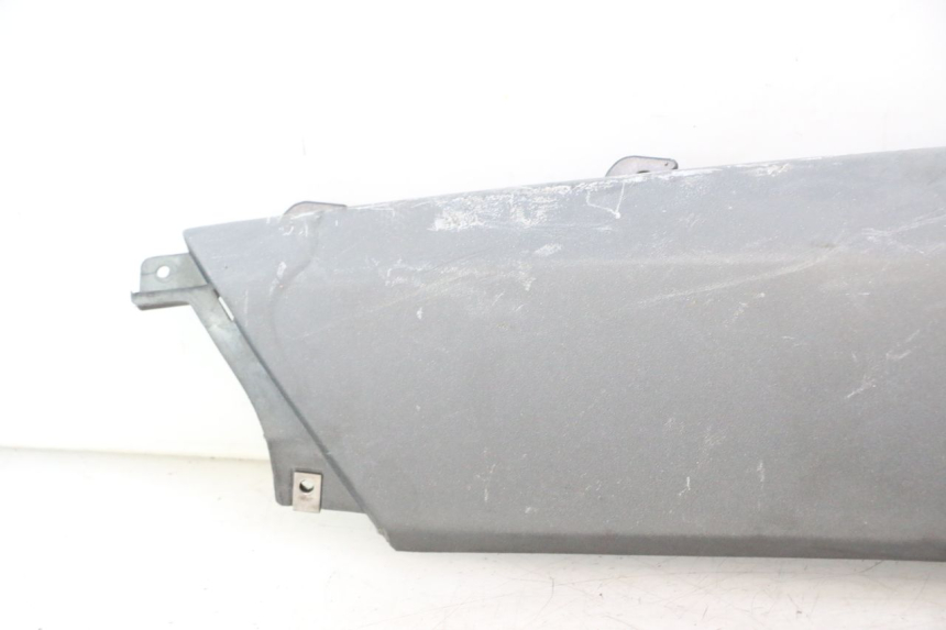 photo de LATERAL TRASEIRO DIREITO PIAGGIO X9 AMALFI 180 (2000 - 2003) - Detalhe da peça