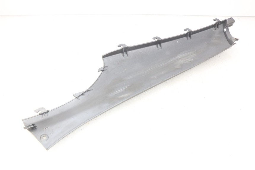 photo de Soleira traseira direita PIAGGIO X9 EVOLUTION 125 (2003 - 2007) - Ampliação técnica
