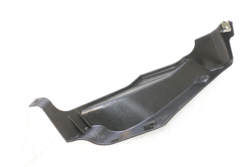 photo de BAS DE CAISSE ARRIERE GAUCHE KEEWAY F-ACT FACT EVO 50 (2020 - 2026) - Zoom do estado de desgaste