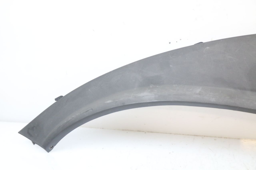 photo de Soleira traseira esquerda PIAGGIO MP3 LT 400 (2007 - 2012) - Detalhe da peça