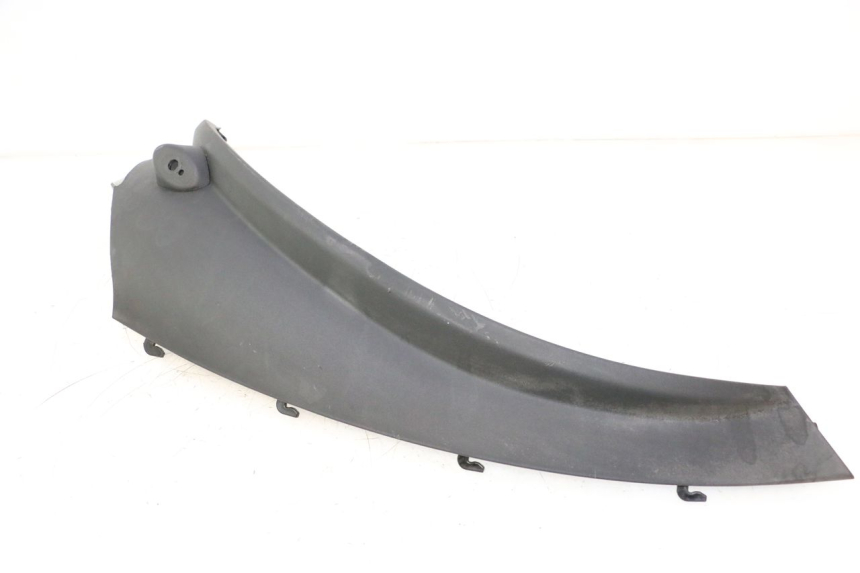 photo de Soleira traseira esquerda PIAGGIO MP3 LT 300 (2010 - 2016) - Pontos de fixação