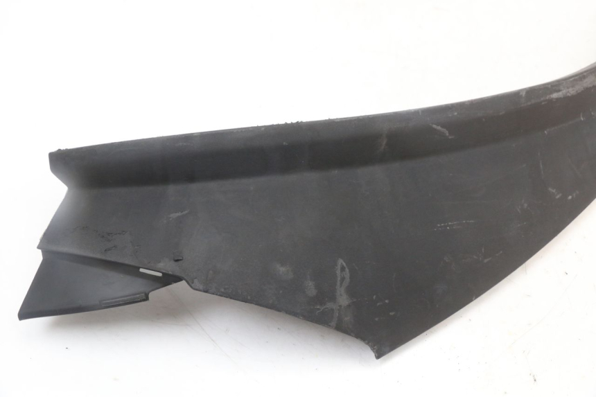 photo de Soleira traseira esquerda PIAGGIO MP3 125 (2006 - 2014) - Detalhe da peça