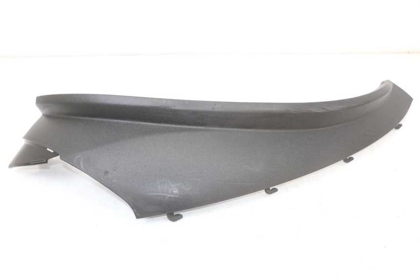 photo de Soleira traseira esquerda PIAGGIO MP3 125 (2006 - 2014) - Vista principal