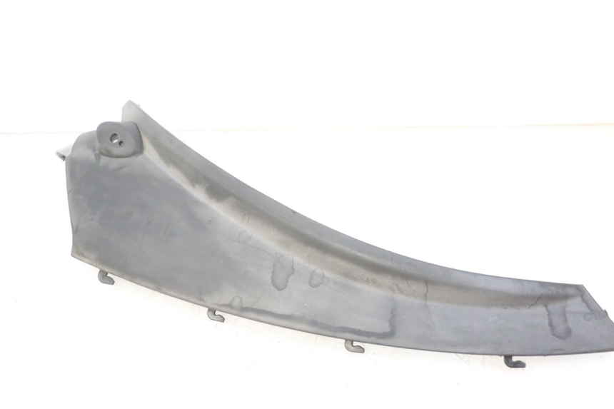 photo de Soleira traseira esquerda PIAGGIO MP3 LT 400 (2007 - 2012) - Vista principal
