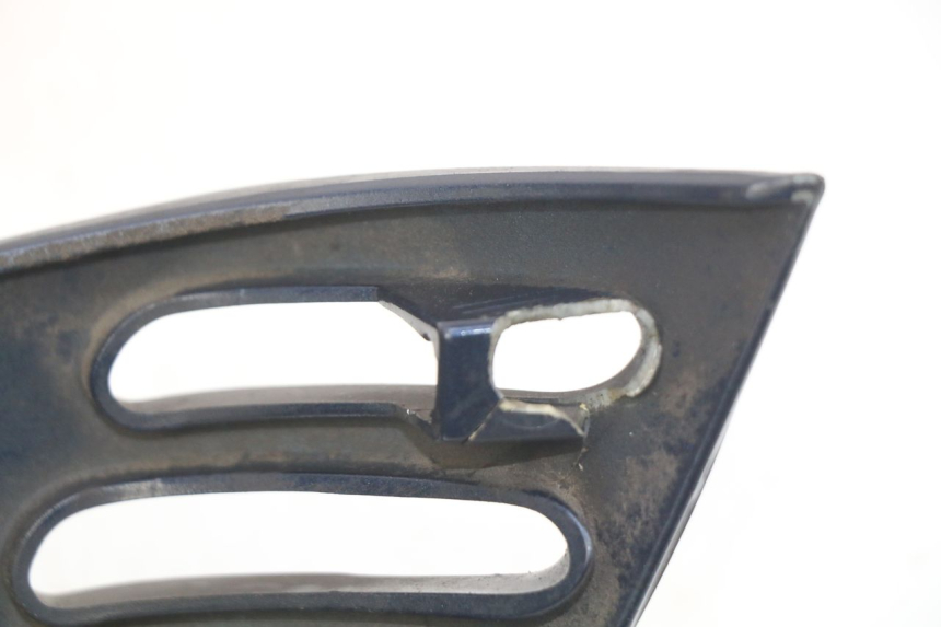 photo de Soleira traseira esquerda PIAGGIO VESPA LXV 125 (2006 - 2009) - Outro ângulo de visão