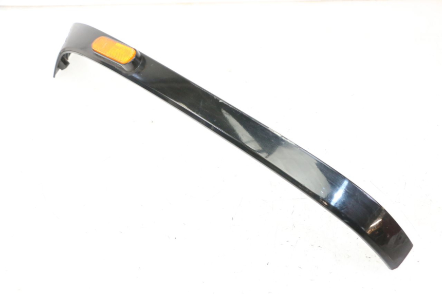 photo de Soleira traseira esquerda PIAGGIO VESPA S 2T 50 (2007 - 2014) - Outro ângulo de visão